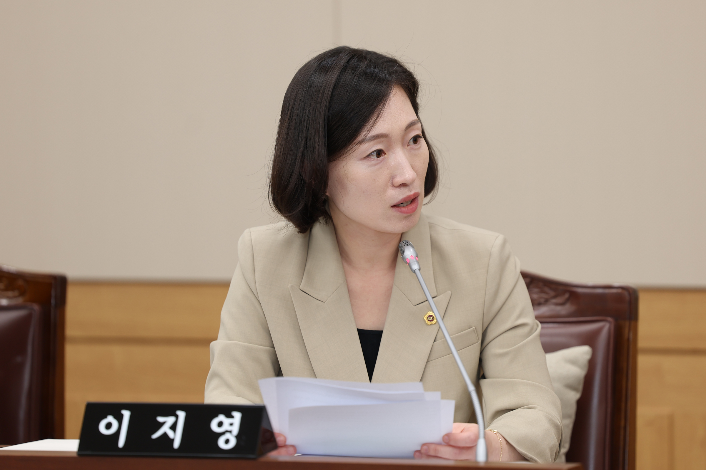 이지영 도의원 "농기계.농자재 가격 정보, 농업인에 투명 공개해야"
