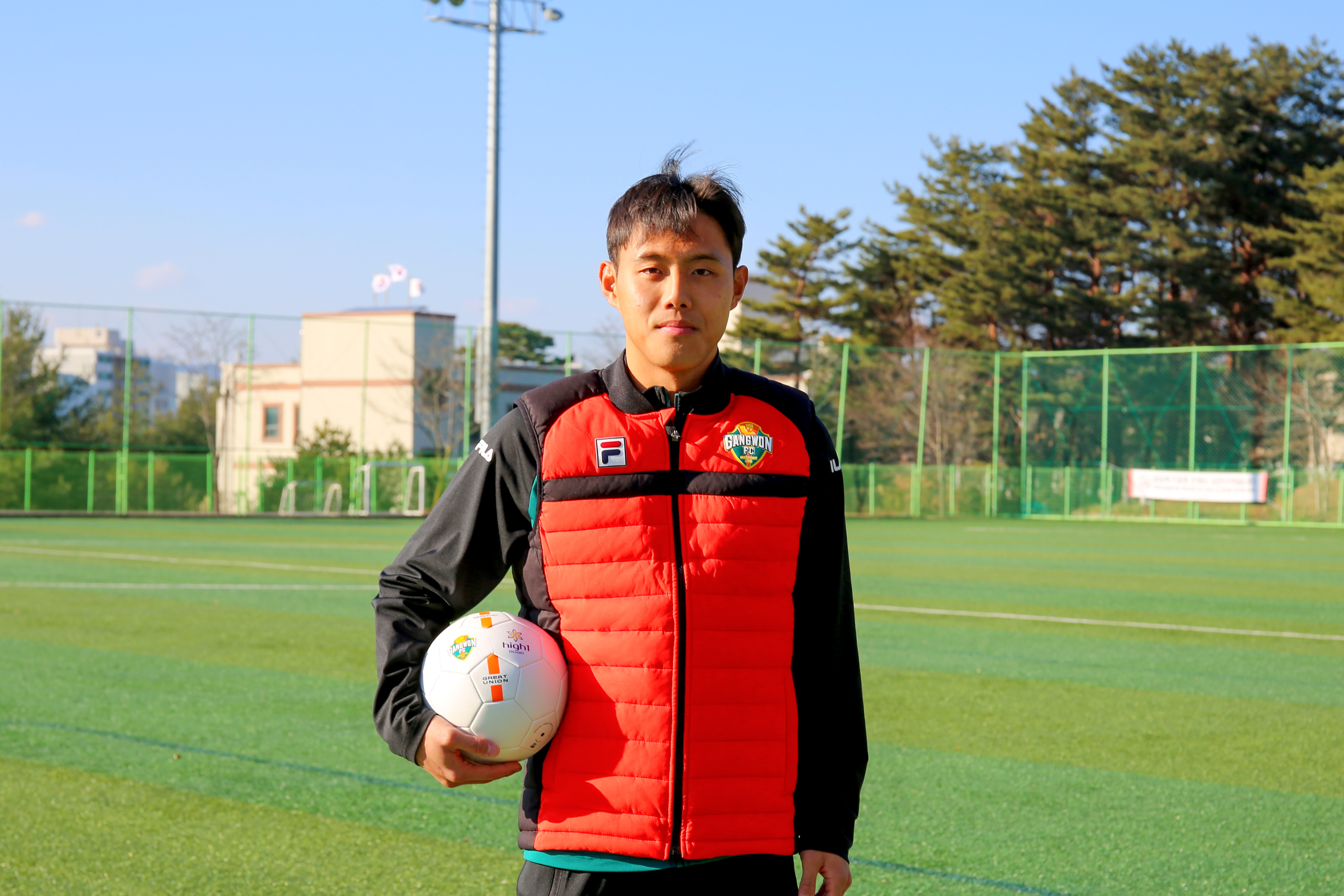 강원FC, 최정훈 영입..측면 수비 강화